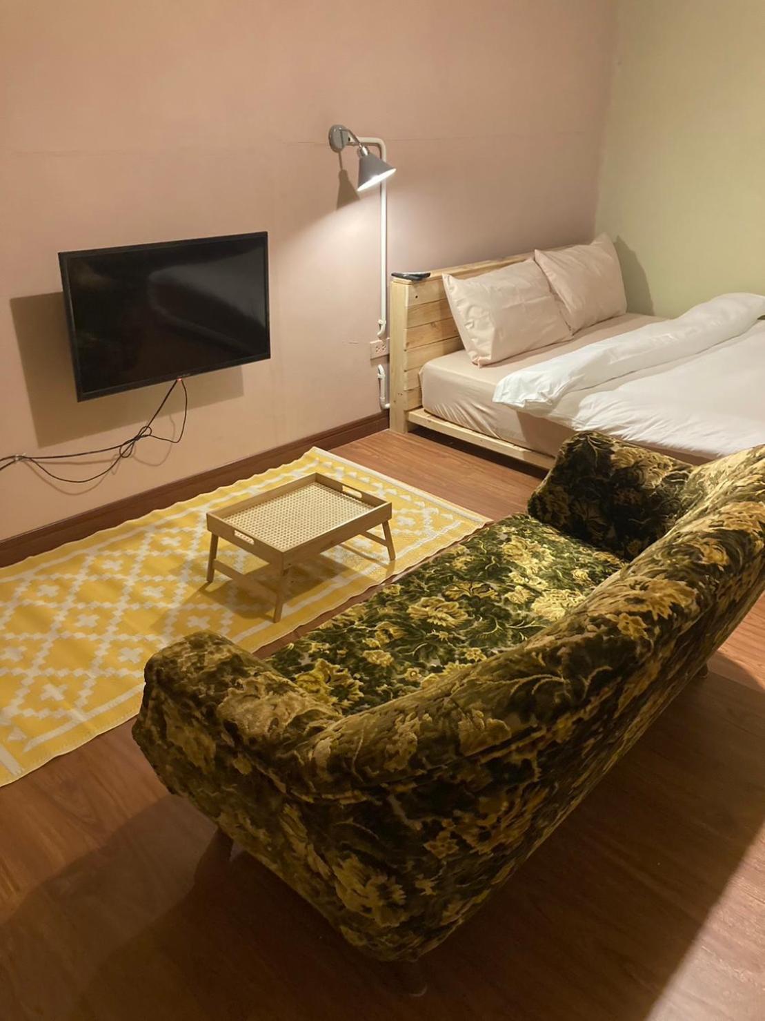 Hotel 14Loft à Chiang Mai Extérieur photo